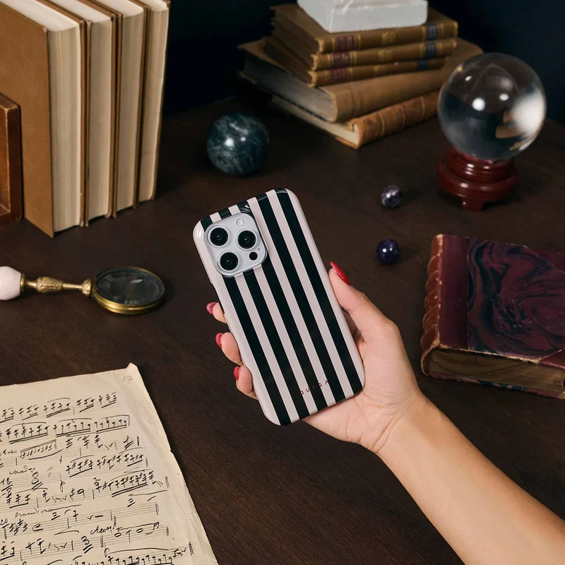 Burga Prophecy - Apple iPhone 17 Pro Max Tough MagSafe Suojakuori - 4142795