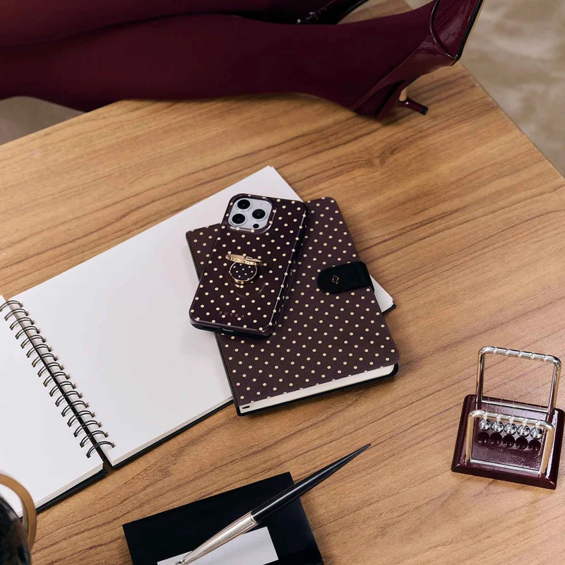 Burga Sorry Busy - Apple iPhone 17 Tough MagSafe Suojakuori - 4143307