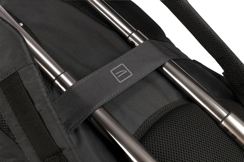 Tucano Lato tietokonereppu 15.6