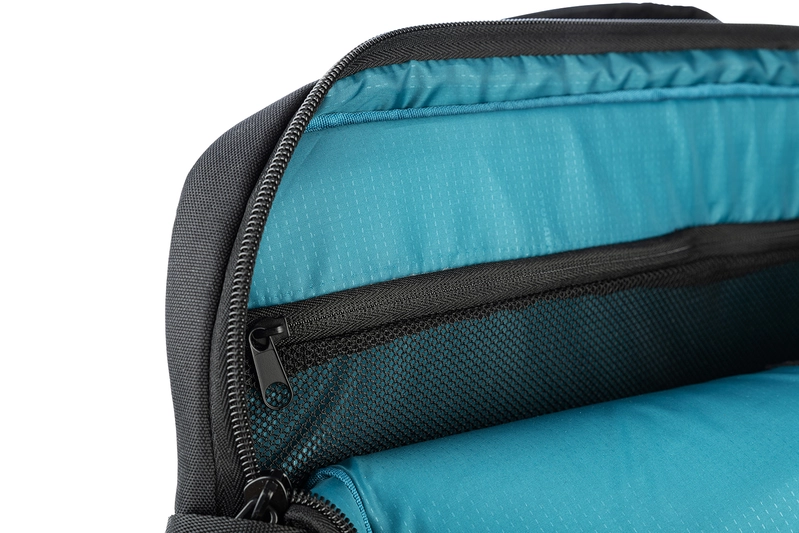 Tucano Star tietokonelaukku 15.6/MB 16