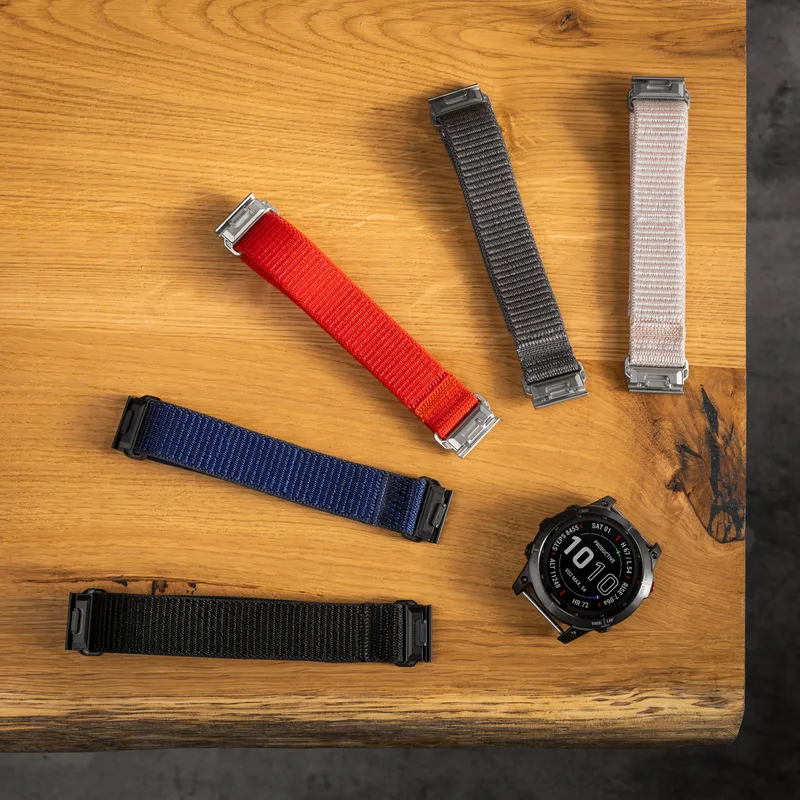 FIXED Nylonranneke Garmin QuickFit 22 mm Punainen - 8016178