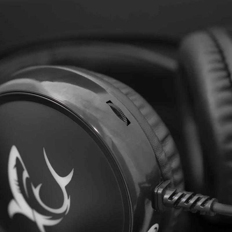 White Shark MARGAY On-Ear Pelikuulokkeet Musta - 2053964