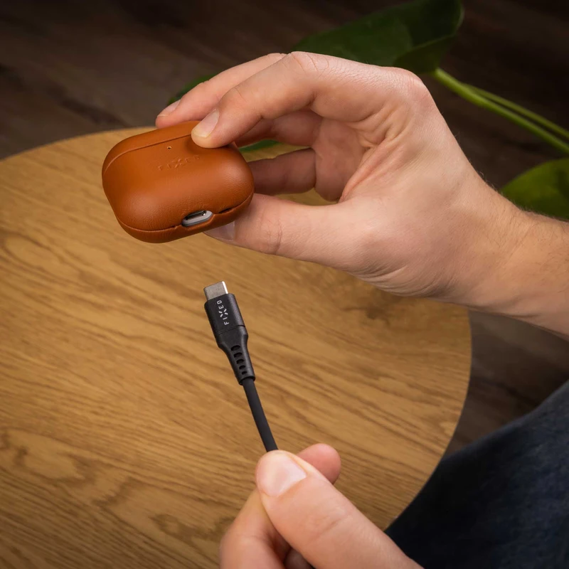 FIXED Aitoa nahkaa oleva Airpods 4/4 ANC kotelo Ruskea - 8017976