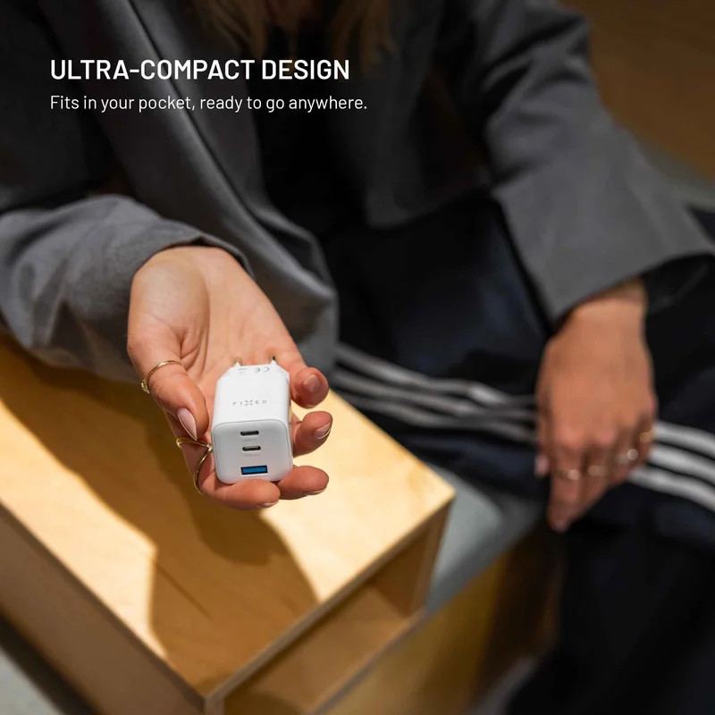 FIXED Super Fast Mini Charger 65 W 2xUSB-C PD + USB-A valkoinen - 8019061