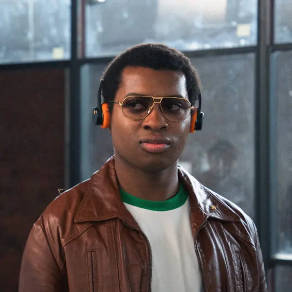 Mondo Freestyle On-Ear Bluetooth Kuuloke Musta - 8071454