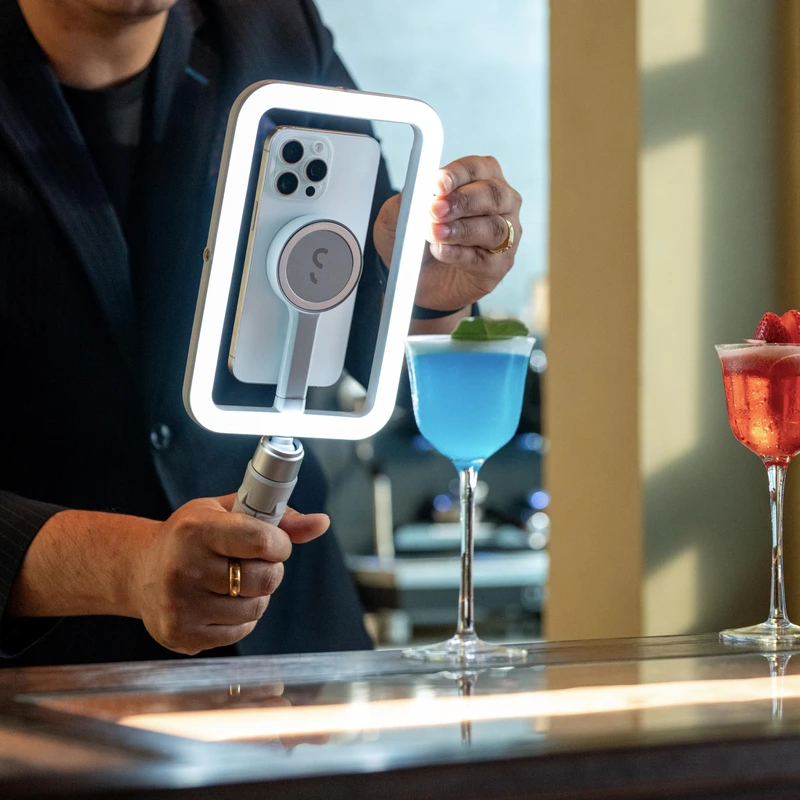 Shiftcam SnapStudio LED-valokehys akulla MagSafe-yhteensopiva Greige - 9350693