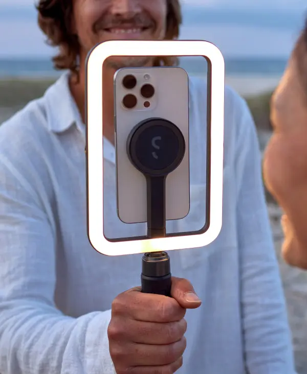 Shiftcam SnapStudio LED-valokehys akulla MagSafe-yhteensopiva Musta - 9350694