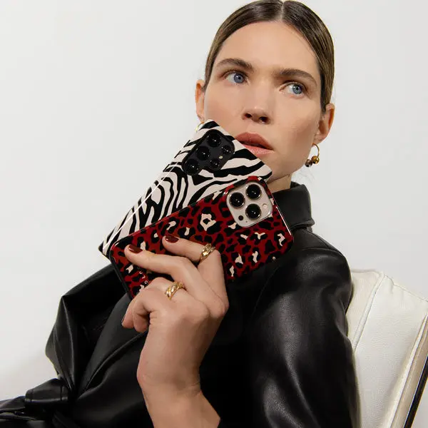 Burga Imperial - Apple iPhone 15 Pro Tough MagSafe Suojakuori - 2845633