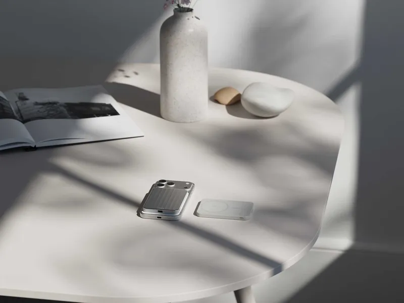 LINQ Magneettinen Langaton QI2.2 Varavirtalähde 25W/5.000mAh Hopea - 7462338