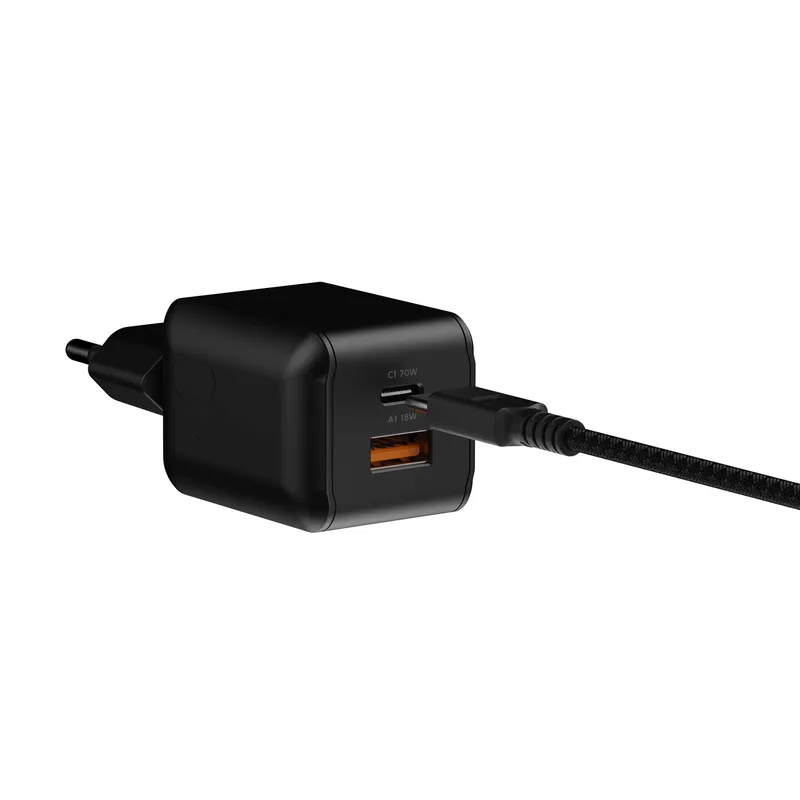 Xtorm 70W GaN3 NextGen Kotilaturi USB-C/C/A Musta - 9510375