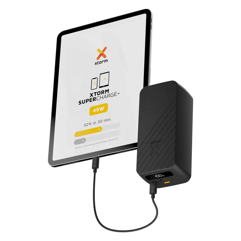 Xtorm Varavirta 40.000mAh 45W USB-C/C/A Musta - 9510301