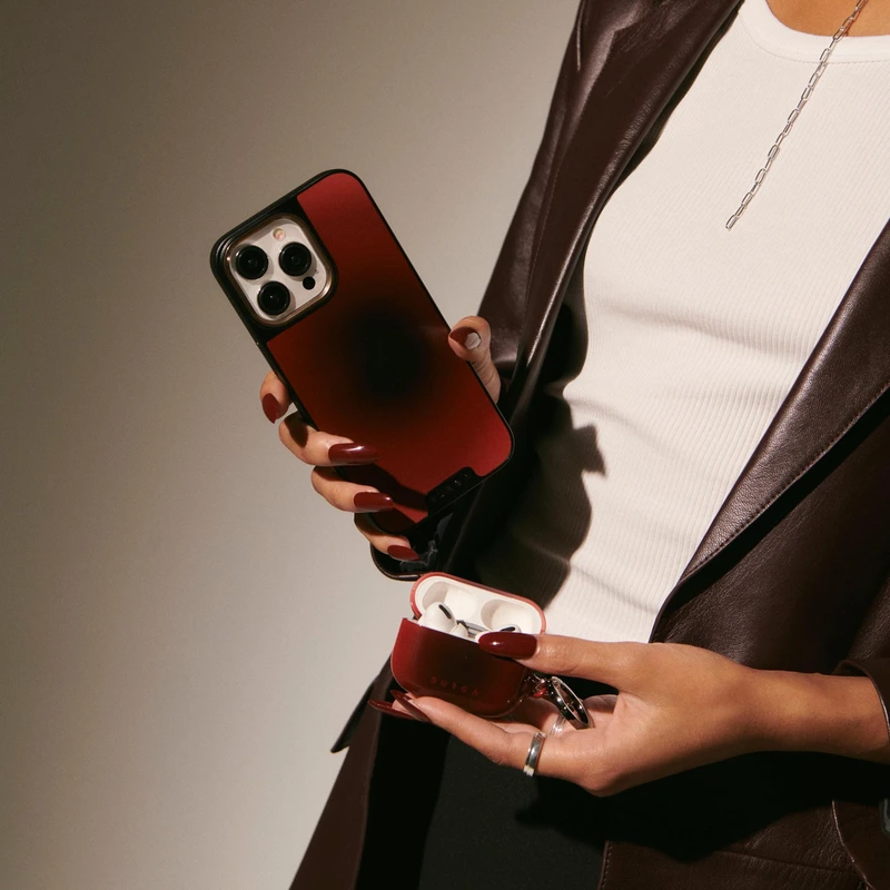 Burga No Talking - Apple AirPods Pro 2 Suojakotelo - 2884981