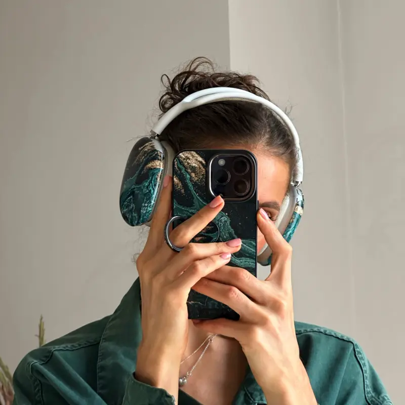 Burga Emerald Pool - Apple AirPods Max Suojakuori - 2800331